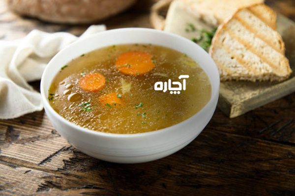 خوردن سوپ تهیه شده با آب مرغ برای سرماخوردگی مفید است